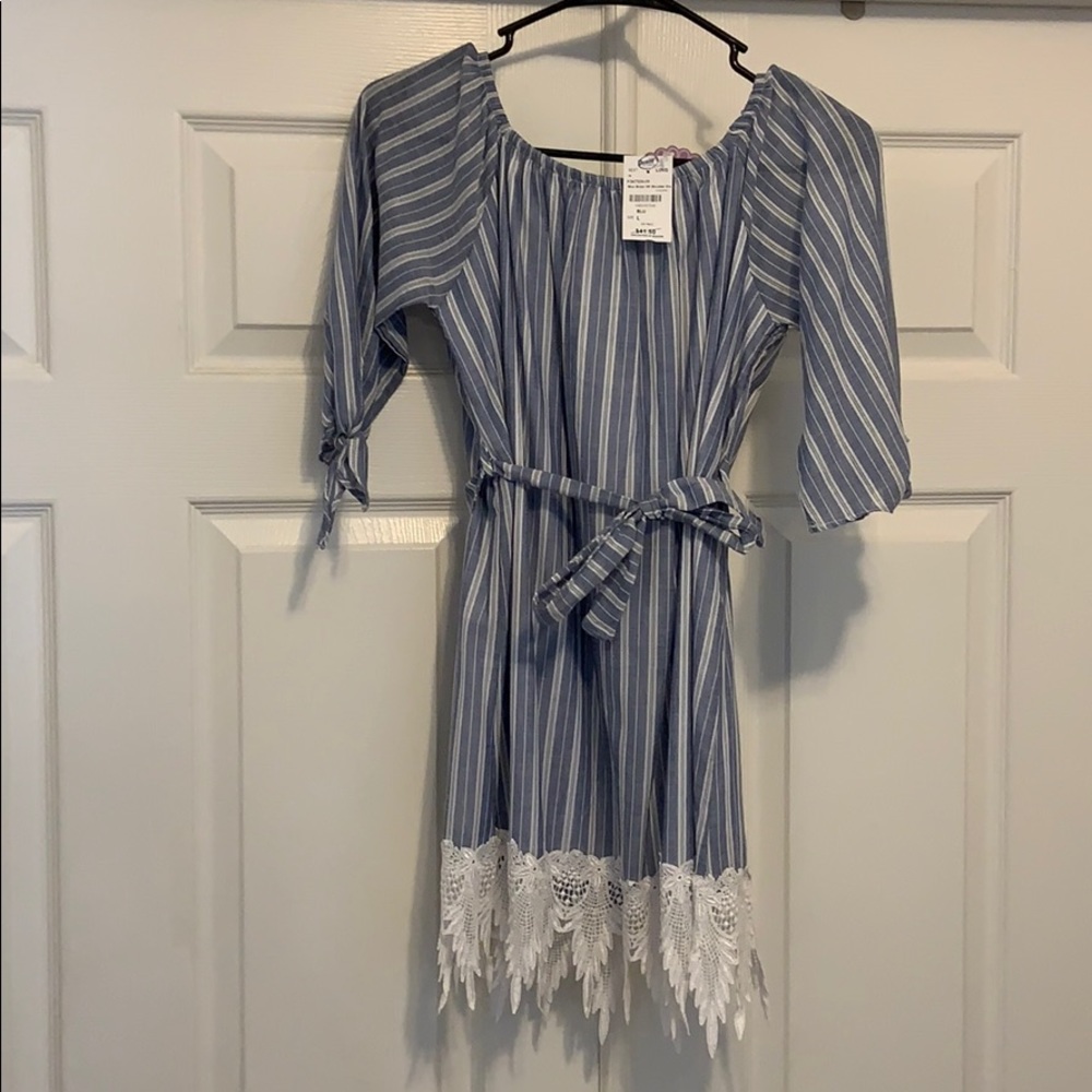 Girls spring dress size L